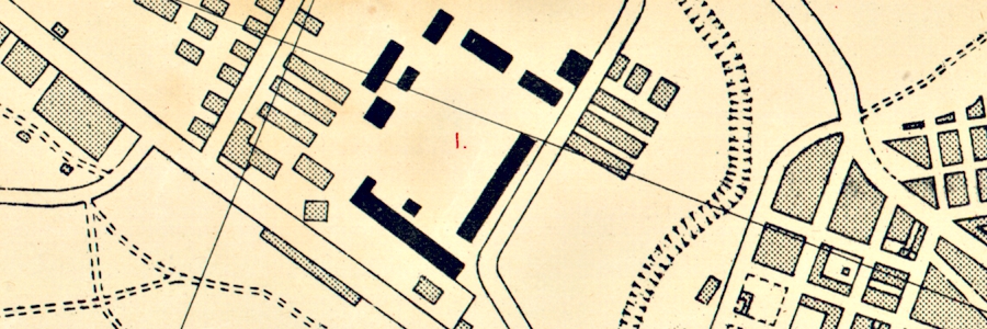 Χάρτης του 1944 στο οποίο διακρίνονται ο αρχικός κτηριακός πυρήνας του στρατοπέδου και η προς βορρά επεκτάσεις του